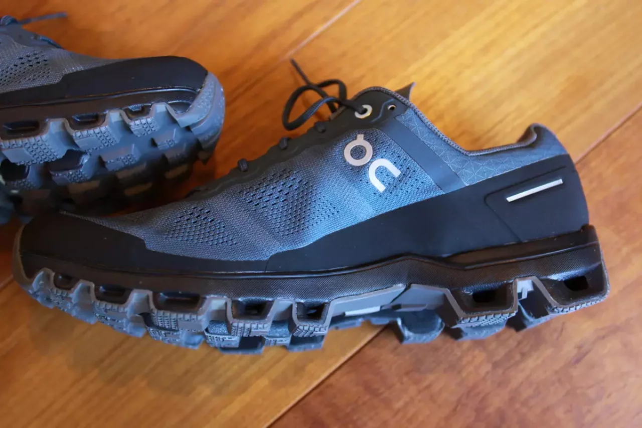 On クラウドベンチャー アウトソール