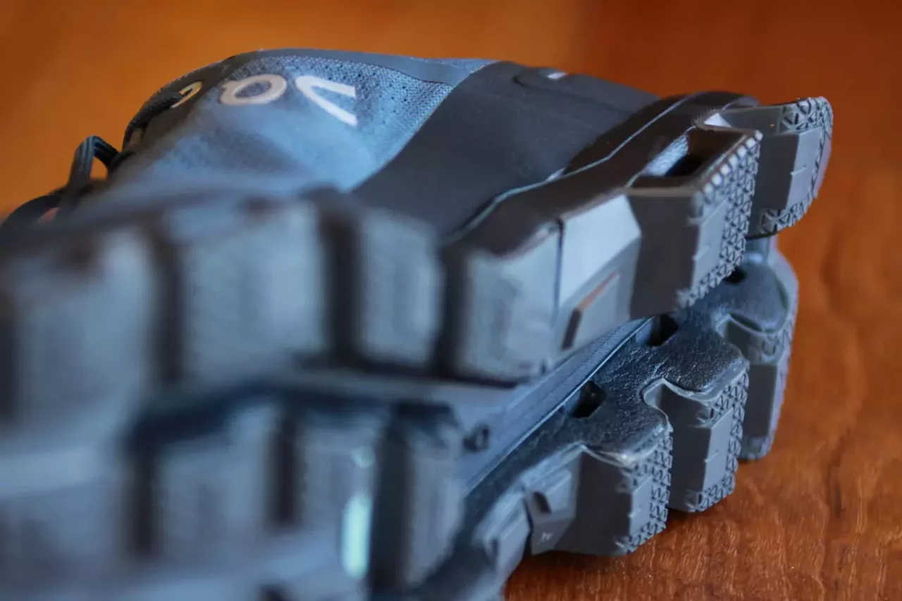 On クラウドベンチャー グリップ