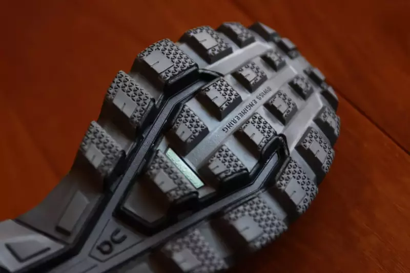 On クラウドベンチャー グリップ