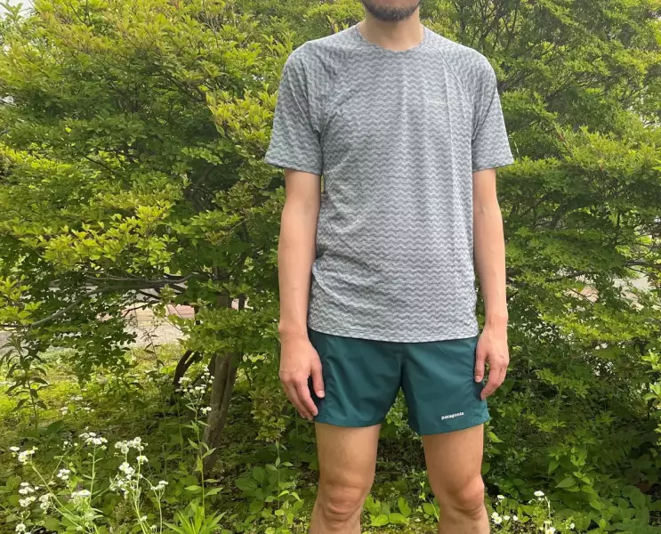 考えられたポケットの数と位置とサイズ感