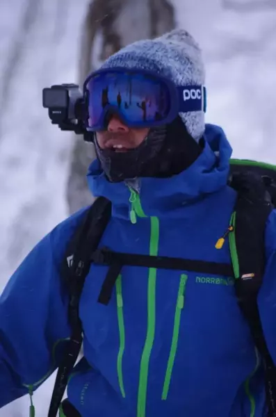 峯岸健一の装備