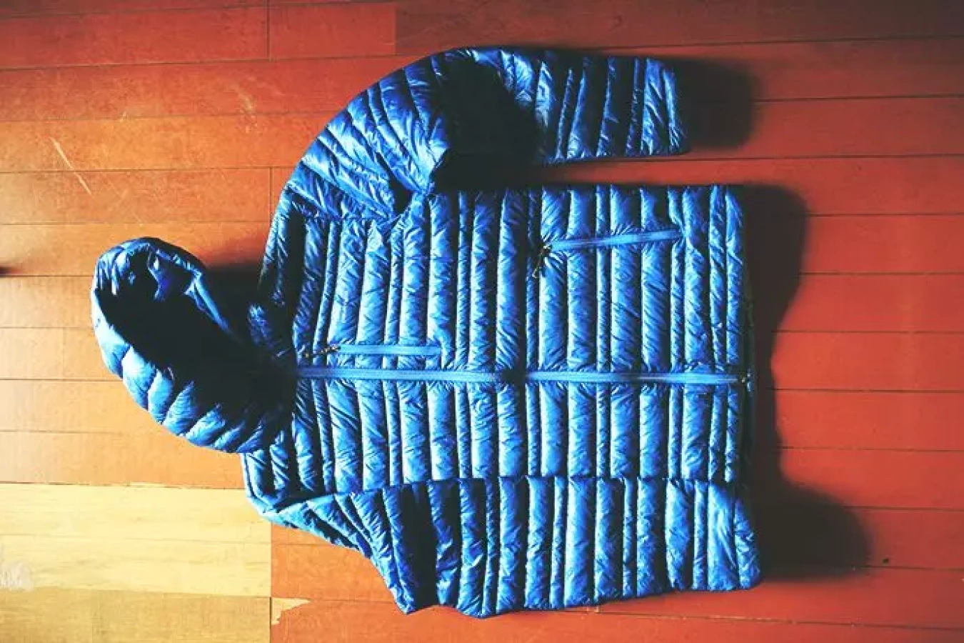 パタゴニア ウルトラライトダウン 1年を通して使える