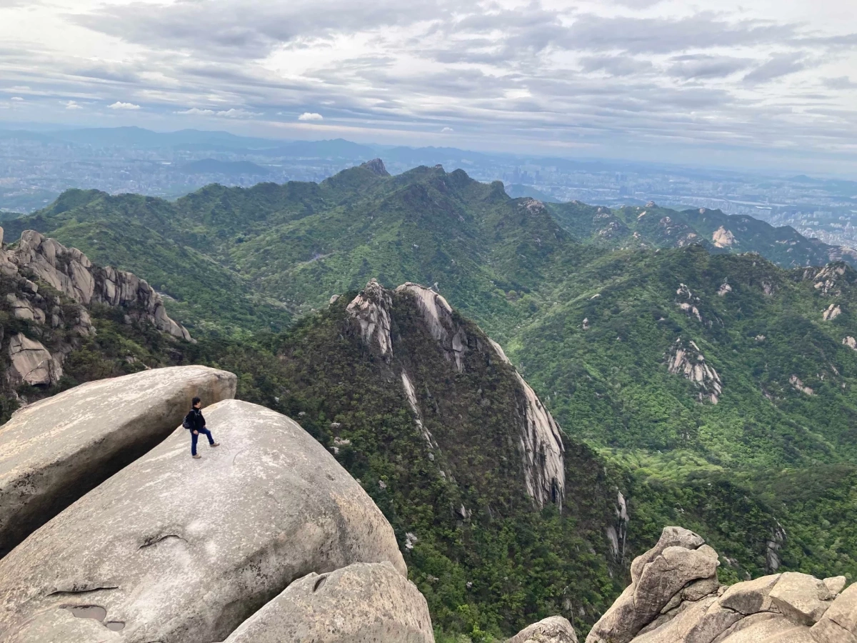 ソウルに行ったら登りたい、絶景・北漢山!初心者でもいける行き方や登山ルートをご紹介