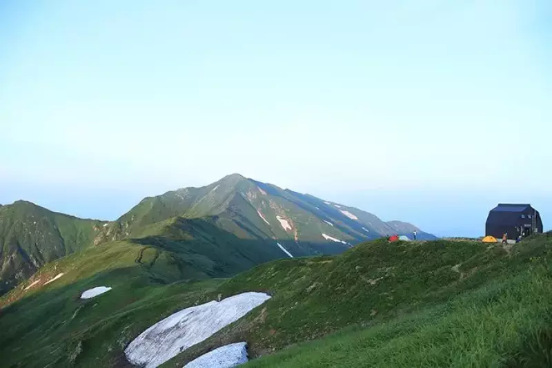 飯豊山
