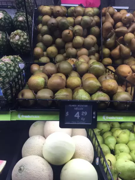 クラフトビールや果物