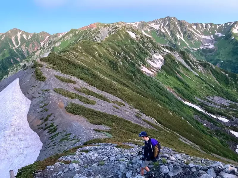 標高2000m以上の山で考えるべき服装