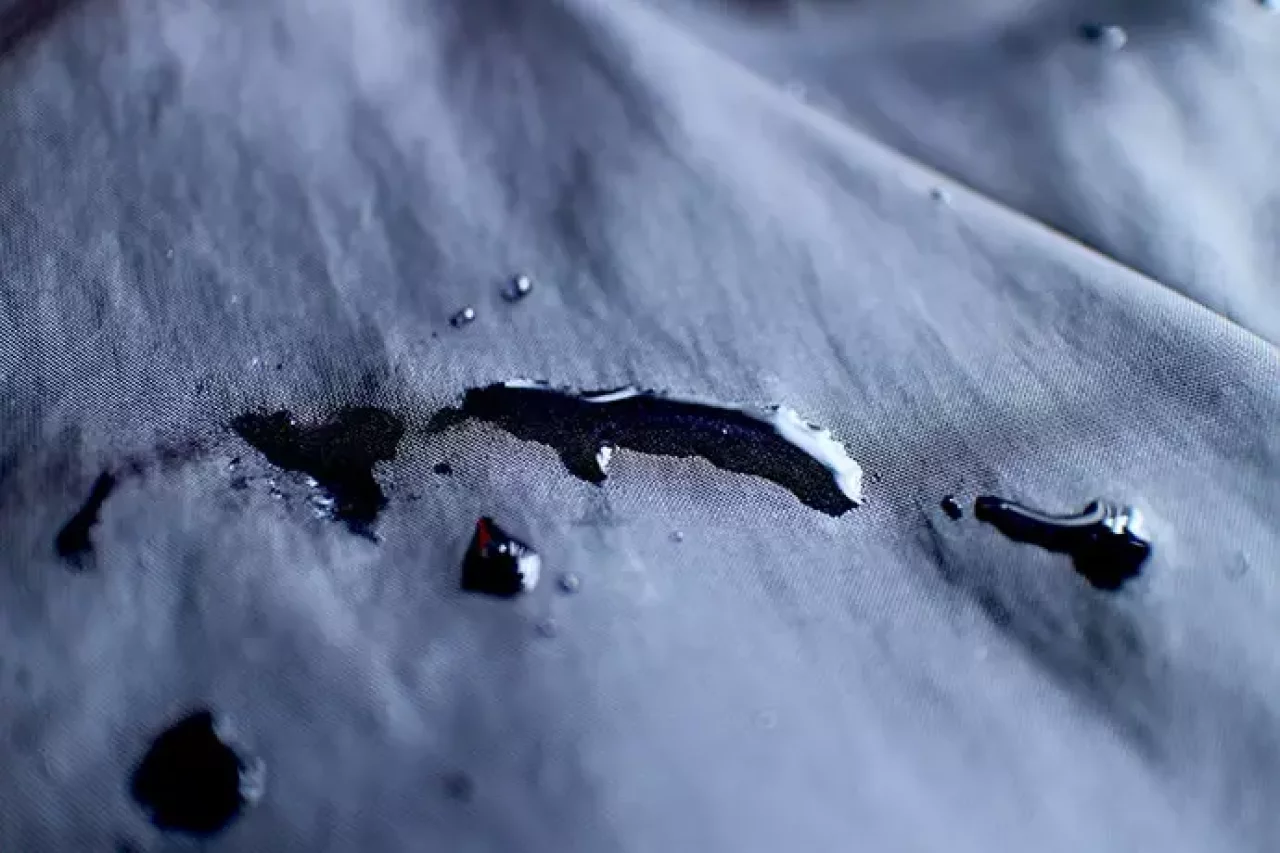 ウェアの撥水加工