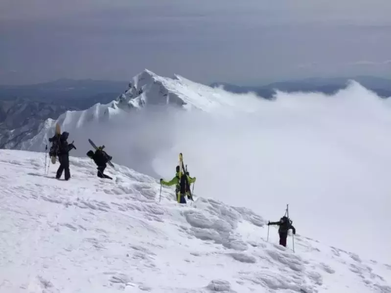 峯岸健一の装備