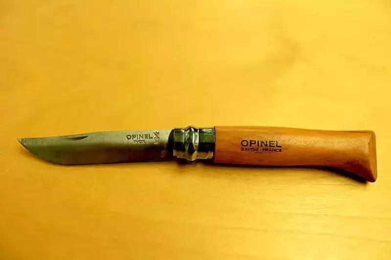 オピネルステンレススチール フォルディングナイフ