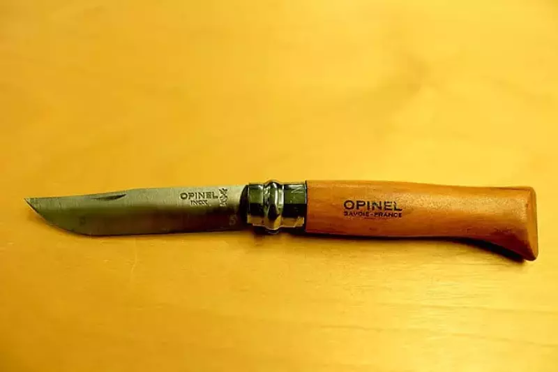 オピネルステンレススチール フォルディングナイフ