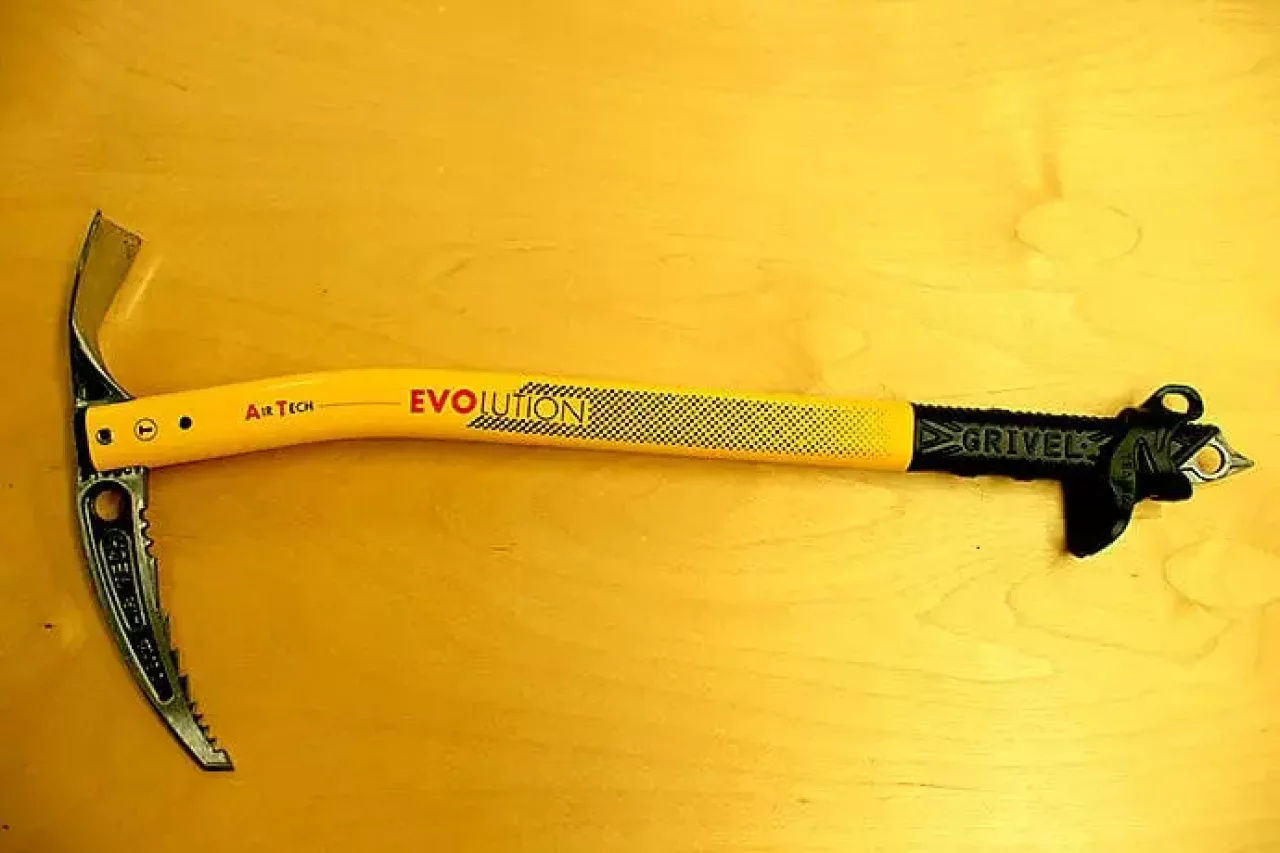 ピッケル グリベル エアテックエヴォリューション