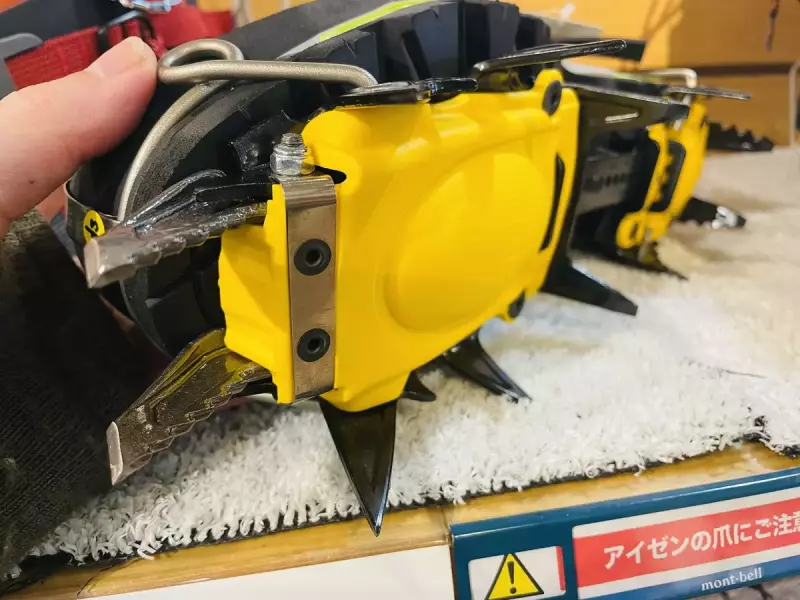ステップ②:後コバの締め付けの強さを調整