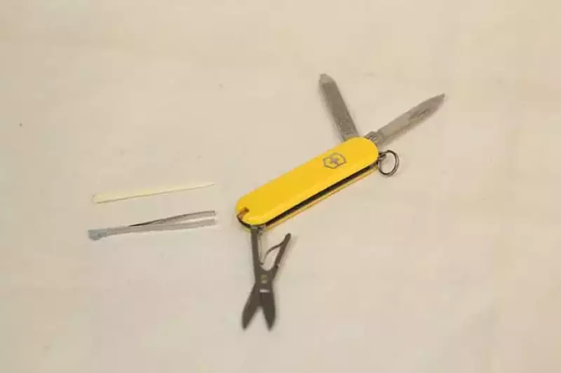 登山用ファーストエイド「ビクトリノックス クラッシック」