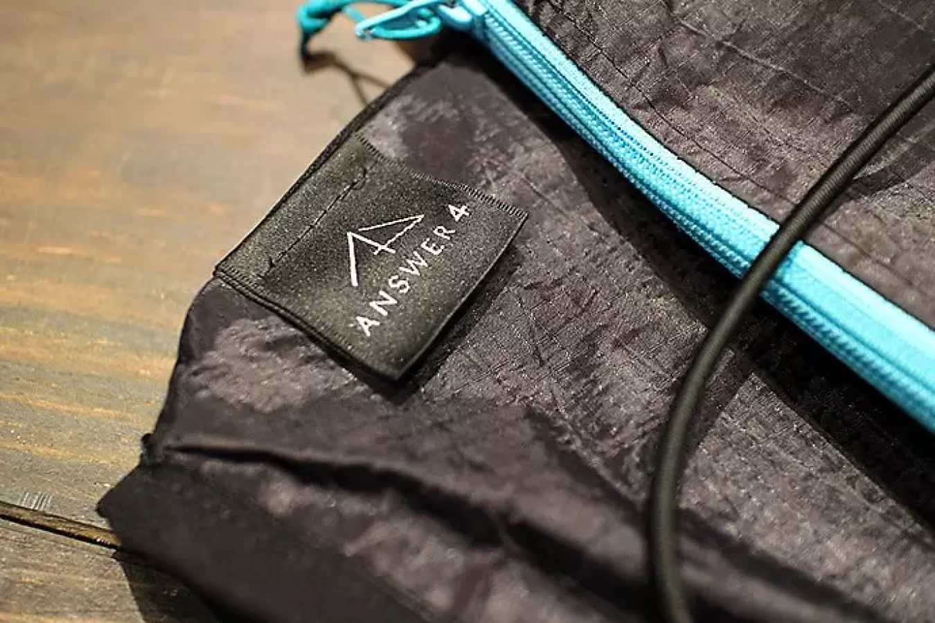 ANSWER4 FOCUS Ultra 個性的なトレラン用ザック