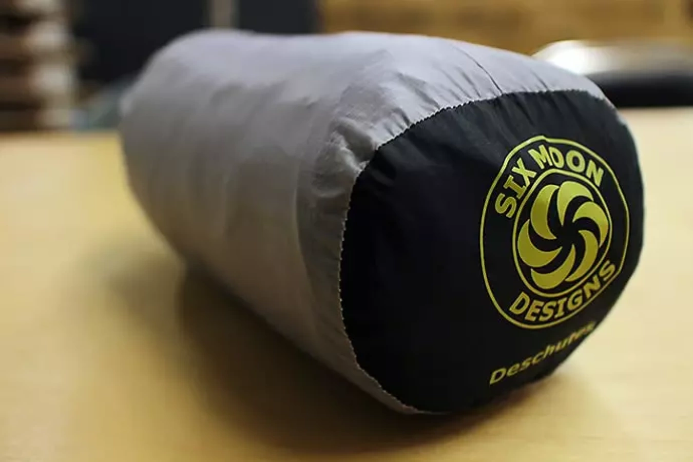 シックスムーン タープシェルター 居住空間の広さが魅力