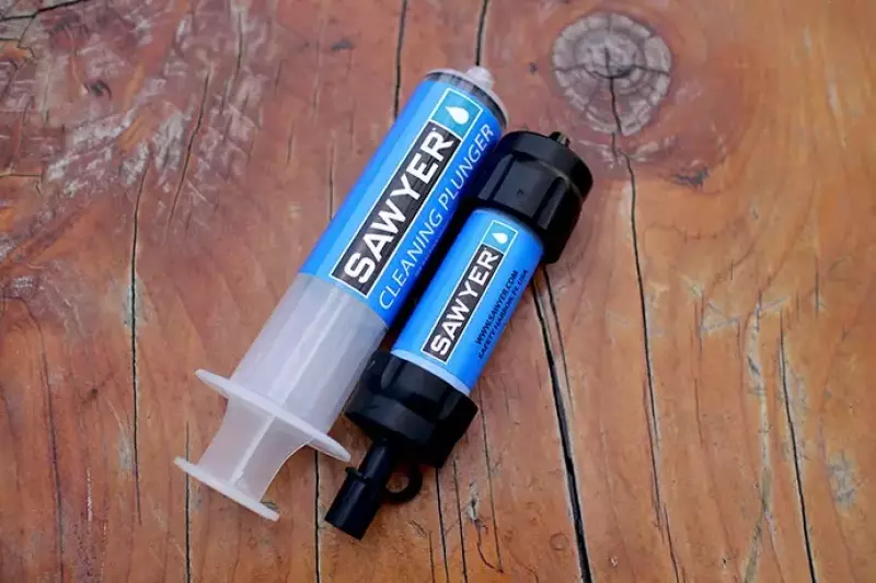 ソーヤー スクィーズフィルター エマージェンシーキットにも使える携帯浄水器|エマージェンシーキット|登山ギア|山のモノ|登山・トレラン・山スキーマガジン「山旅旅」