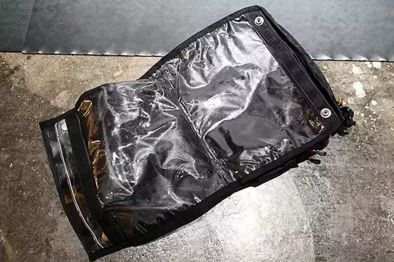 OMM トリオマップポーチ