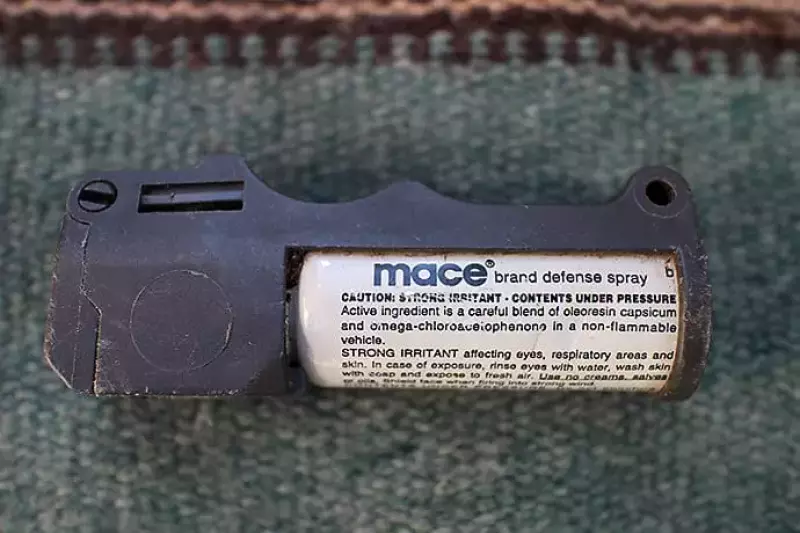 熊よけスプレー