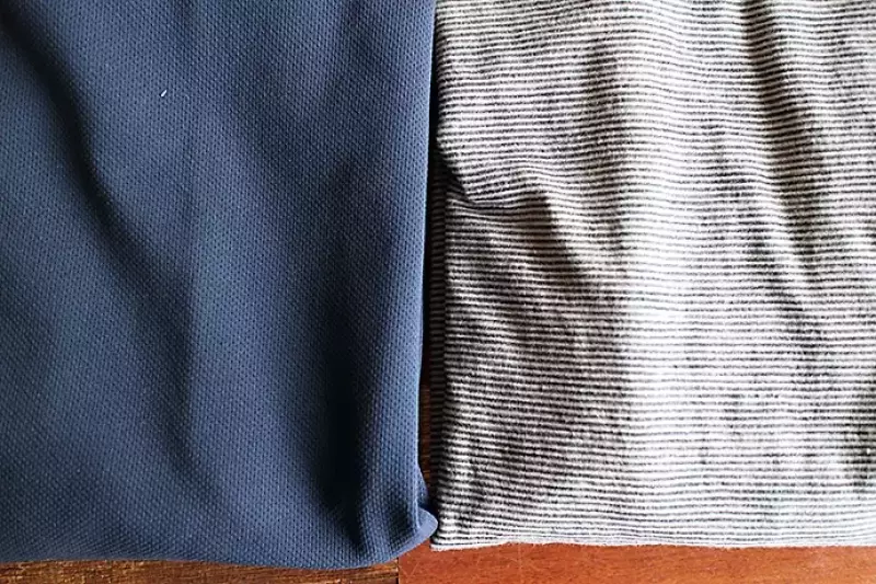 メリノウールウェアと化繊ウェア