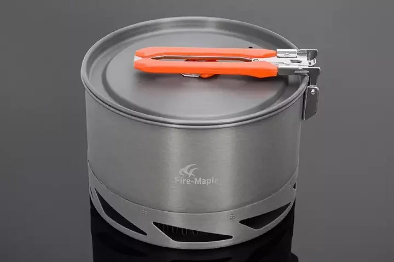 浅型形状で調理に適したクッカー『Fire-Maple FEAST-K2』