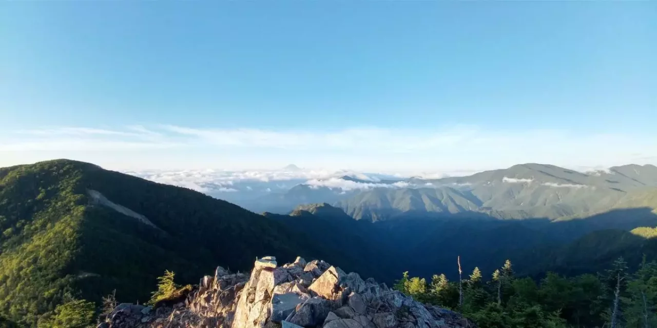 甲武信ヶ岳 登山 眺望