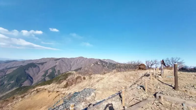 丹沢 三ノ塔 眺望