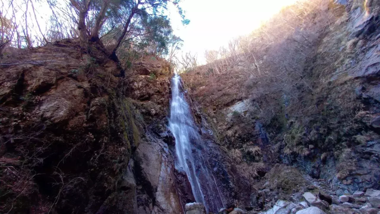 畦ヶ丸 登山 大滝