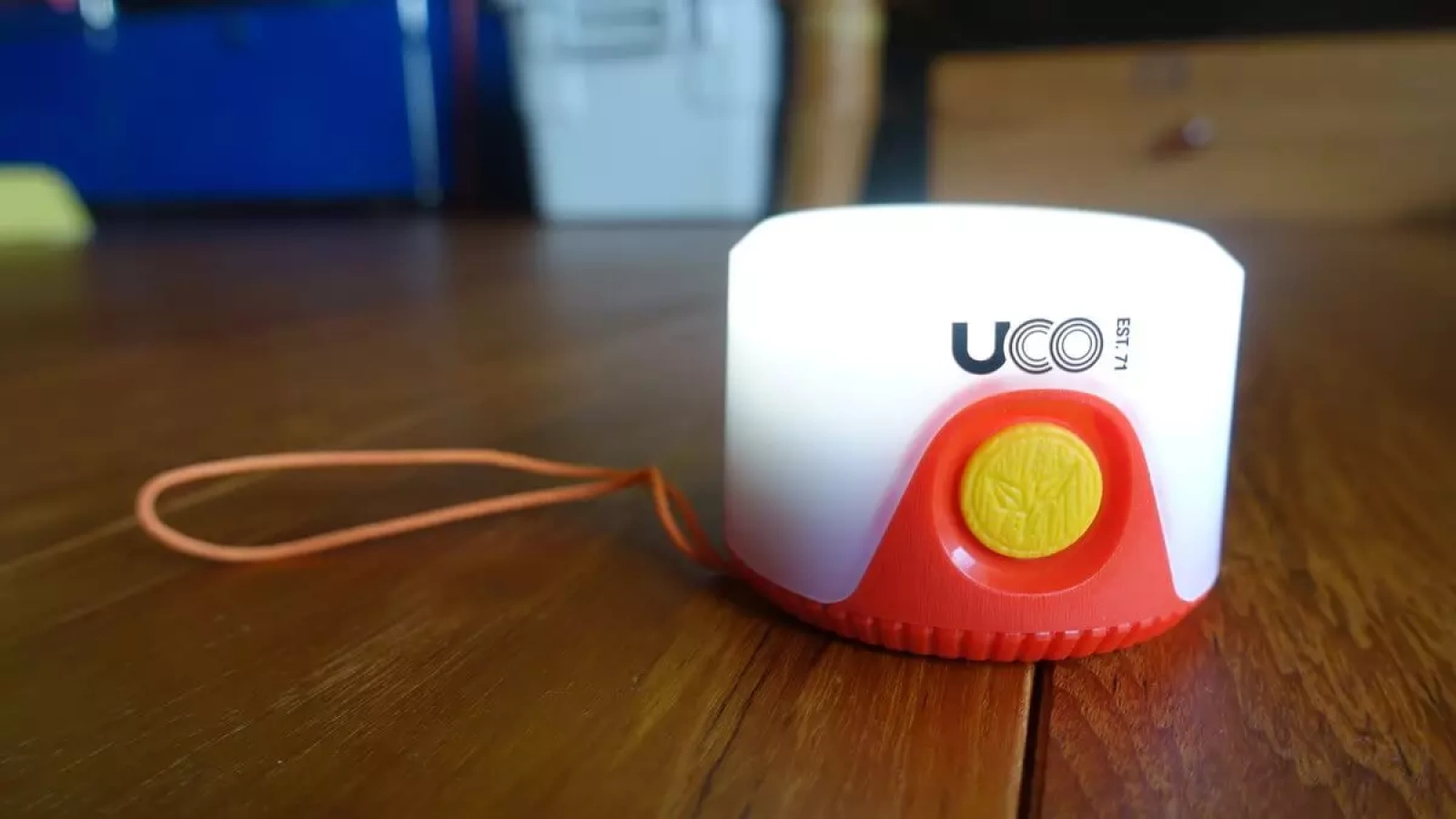 【レビュー】UCOランタン-コンパクトで持ち運びに便利なLEDランタン