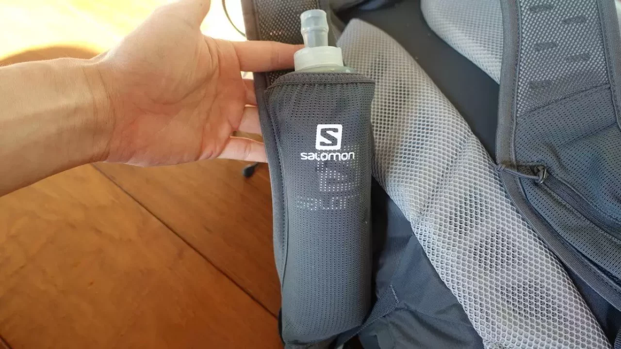 サロモン バックパック OUT NIGHT 30+5 ポケット