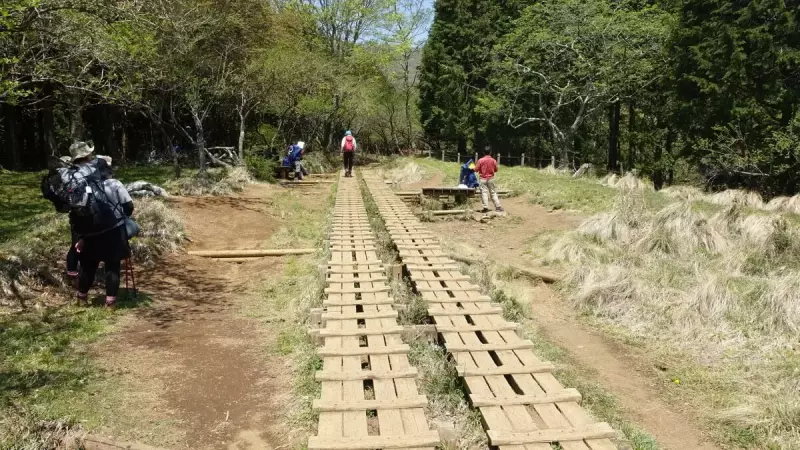 塔ノ岳頂上まで残りわずか