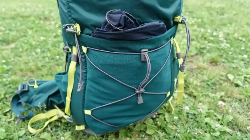 マックパックのバックパック フィヨルド40のポケット