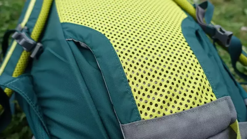 マックパックのバックパック フィヨルド40の汗対策