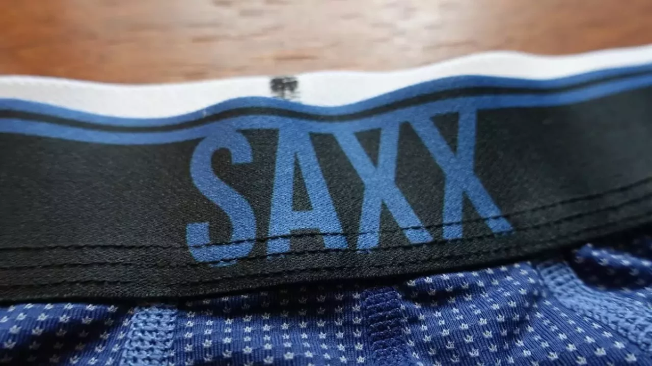 アンダーウェアSAXXのウエスト構造