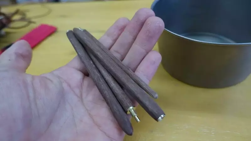 DUG(ダグ)のウッドスティック