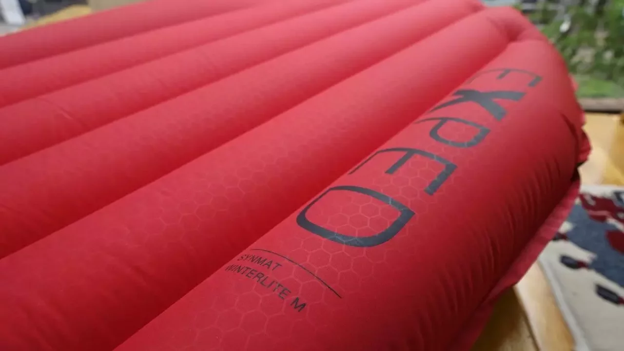 エクスペド シンマット ウィンターライト