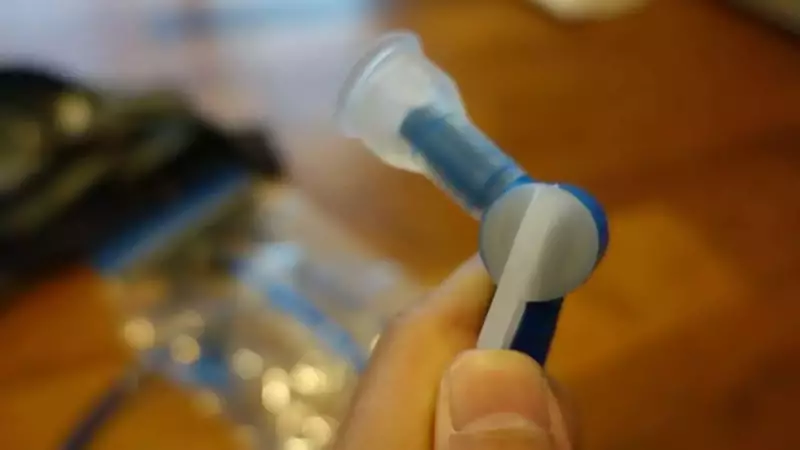 プラティパス ビッグジップのバイトバルブ