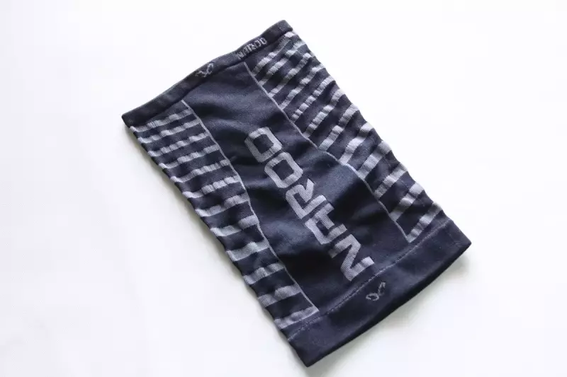 ネックウォーマーにもなる寒い季節の登山でおすすめのマスク『NAROO MASK X9』|マスク・フェイスマスク|登山ウェア|山のモノ|登山・トレラン・山スキーマガジン「山旅旅」