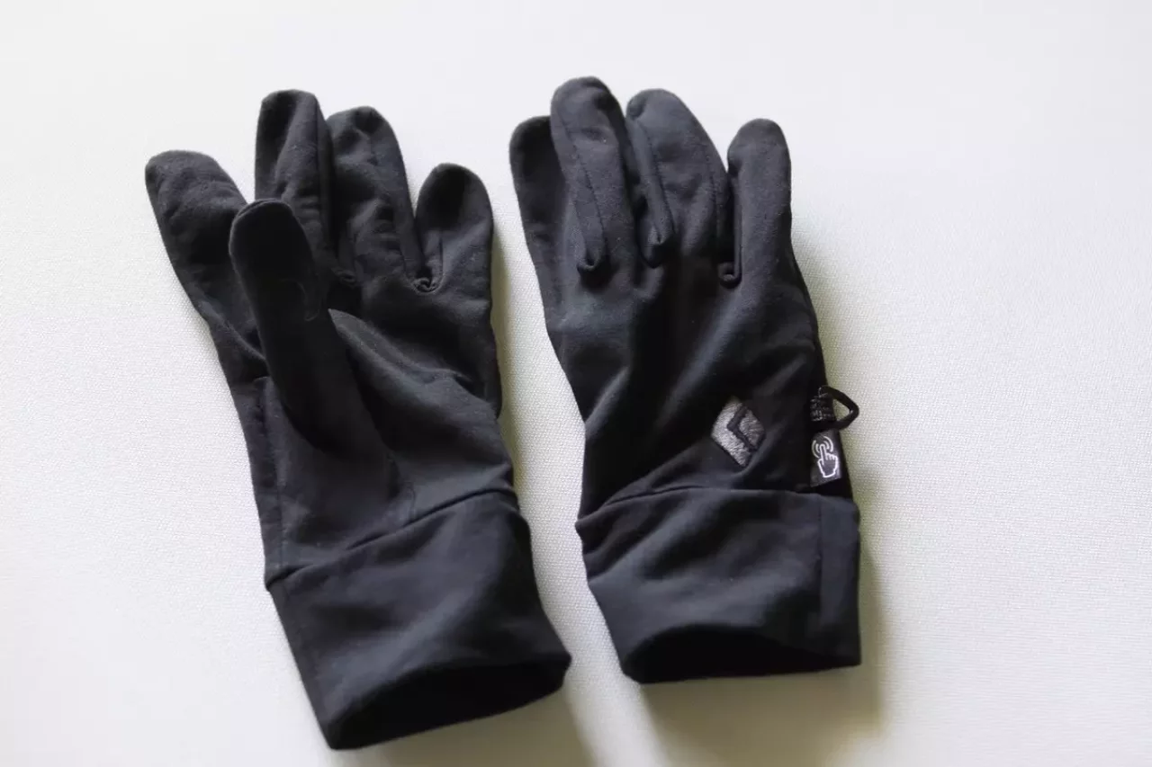 スマホがしっかりと反応する『ブラックダイヤモンド スクリーンタップ ライトウェイト』