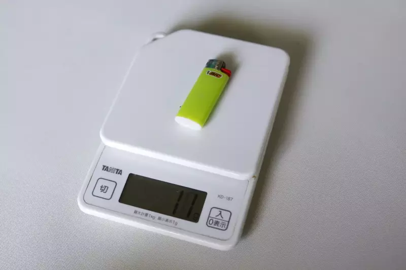 点火させやすいフリント式ライター『Bic ミニライター』