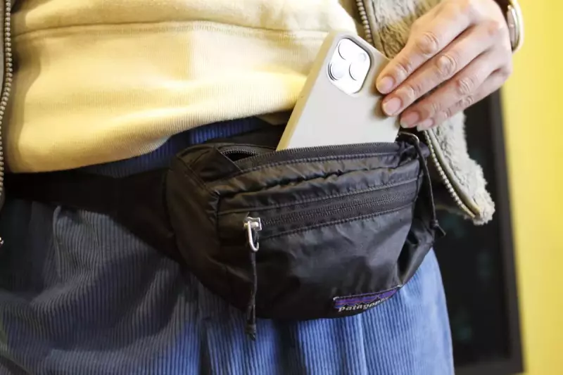 登山ではサコッシュスタイルじゃなくウエストポーチスタイル
