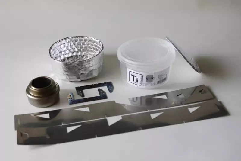 エバニューのアルコールストーブ-超計量な新作含めた3種類の比較|ストーブ・燃料|調理器具・燃料・水筒|登山ギア|山のモノ|登山・トレラン・山スキーマガジン「山旅旅」