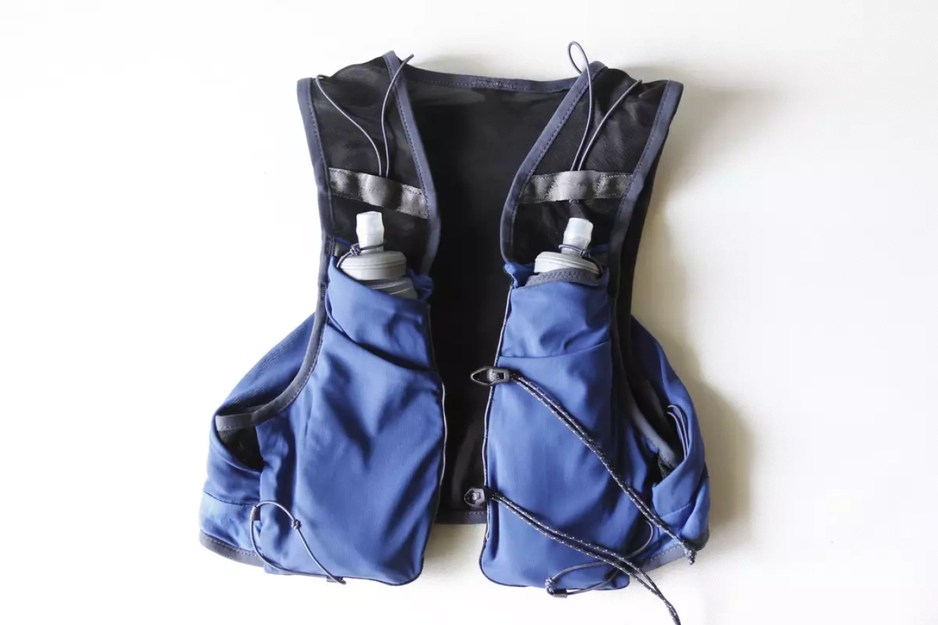 フィット感が凄い!パッカブルできるベストタイプのパタゴニア トレイルランニング用ベスト