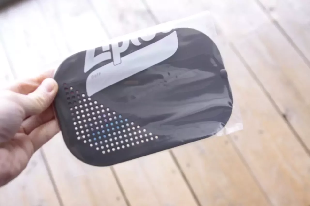 ジップロックフリーザーバッグのMサイズにちょうどよく収まる