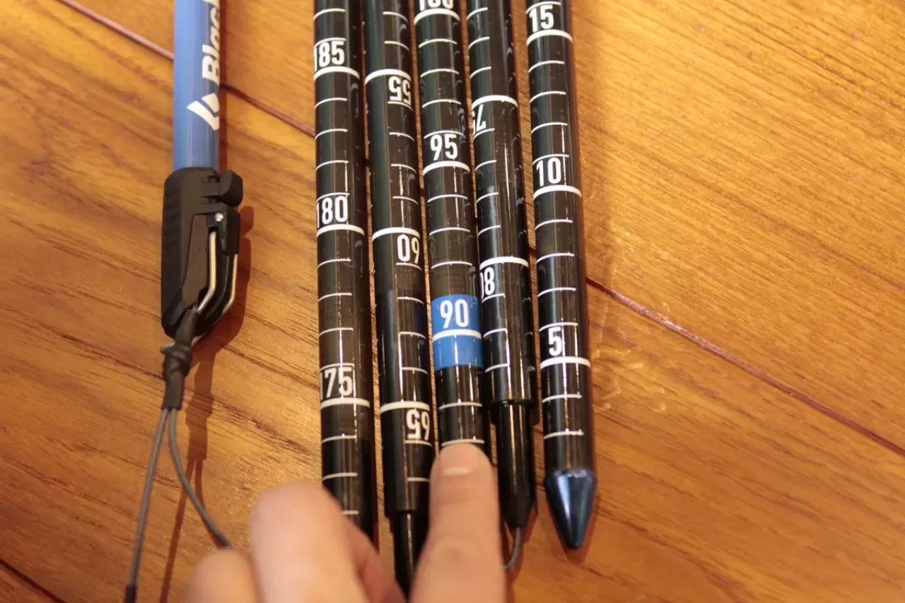 プローブ『ブラックダイヤモンドのクイックドローカーボンプローブ240』