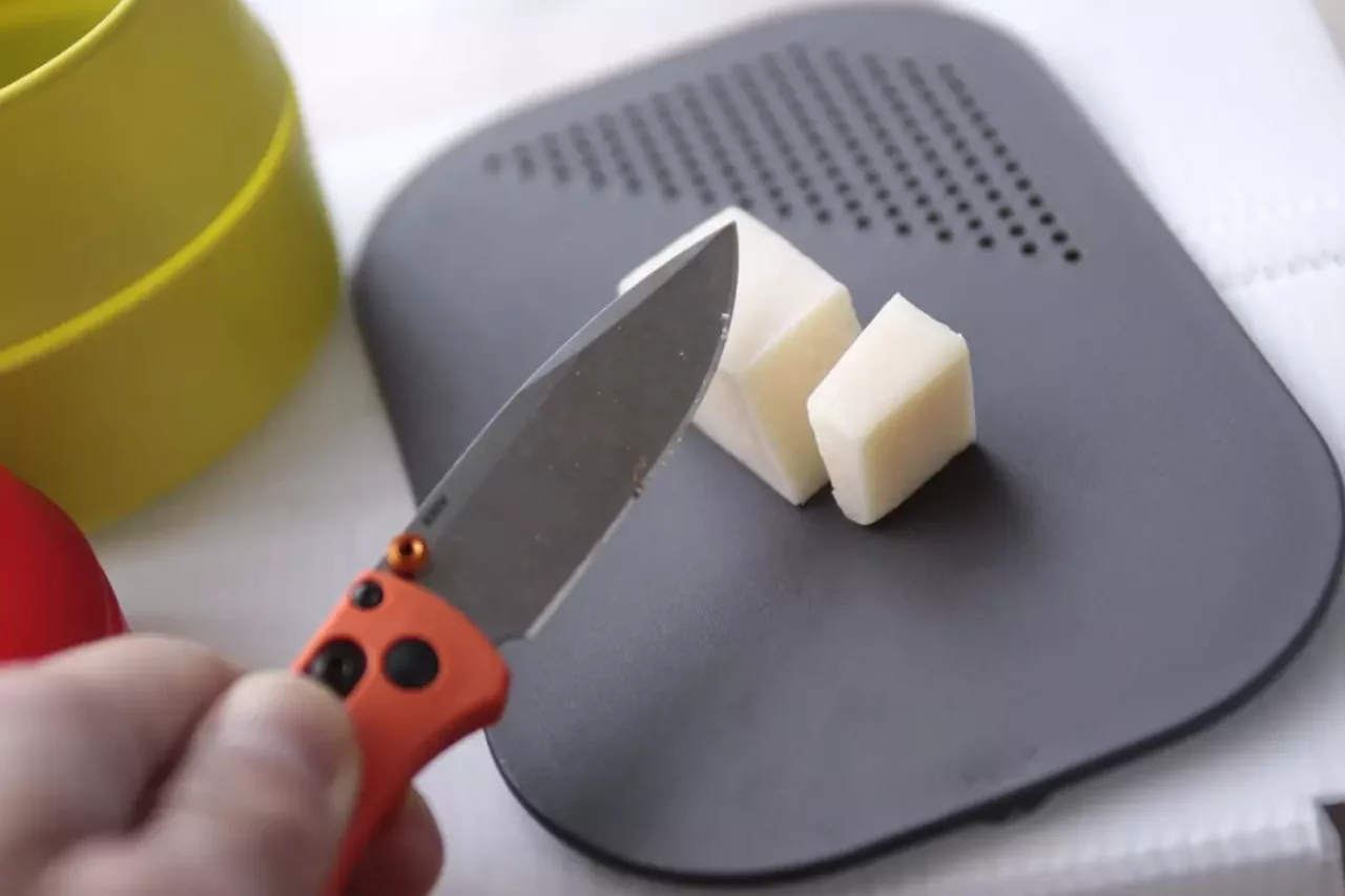 山ごはん時のまな板としての活用方法