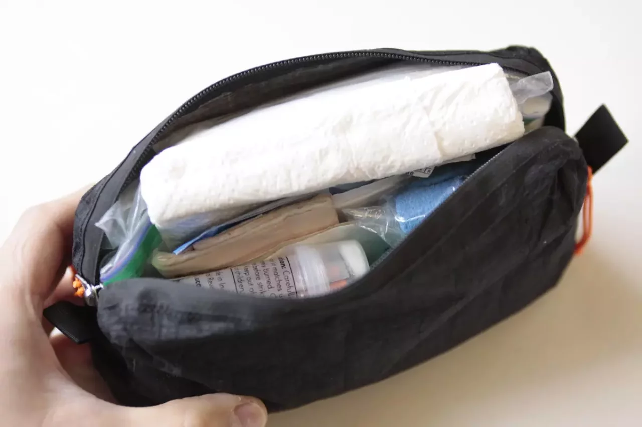 山旅キューブサックM-ファーストエイド用スタッフバッグ