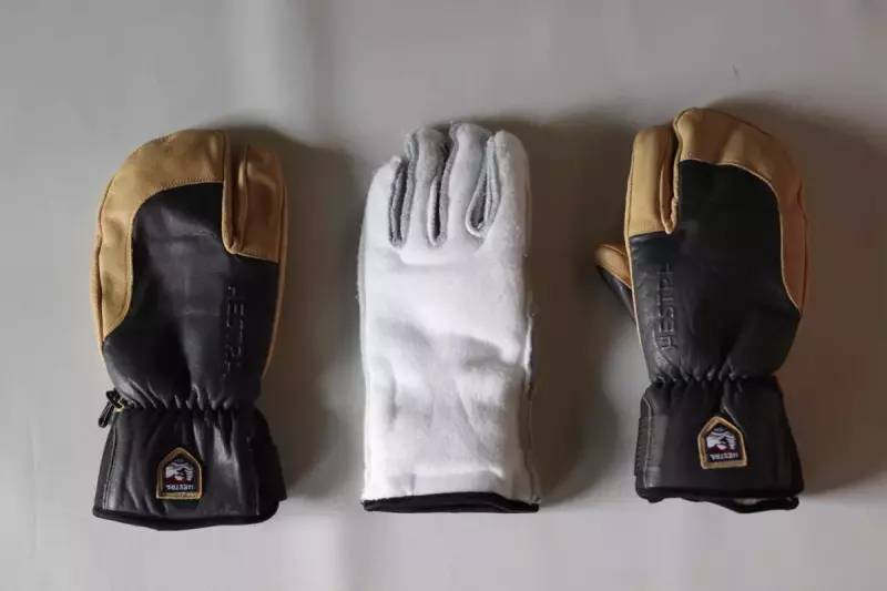 インナーグローブは五本指