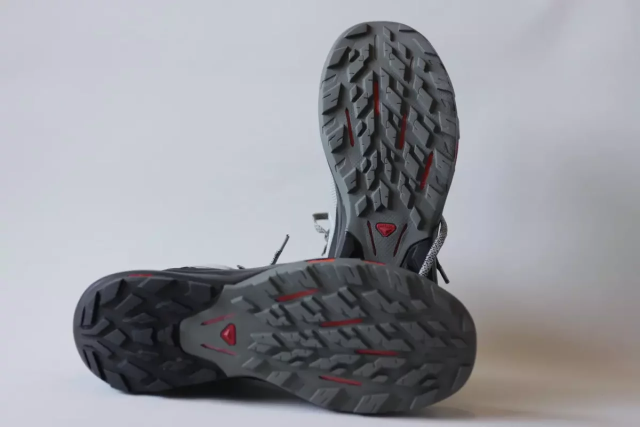 サロモンのコンタグリップMA