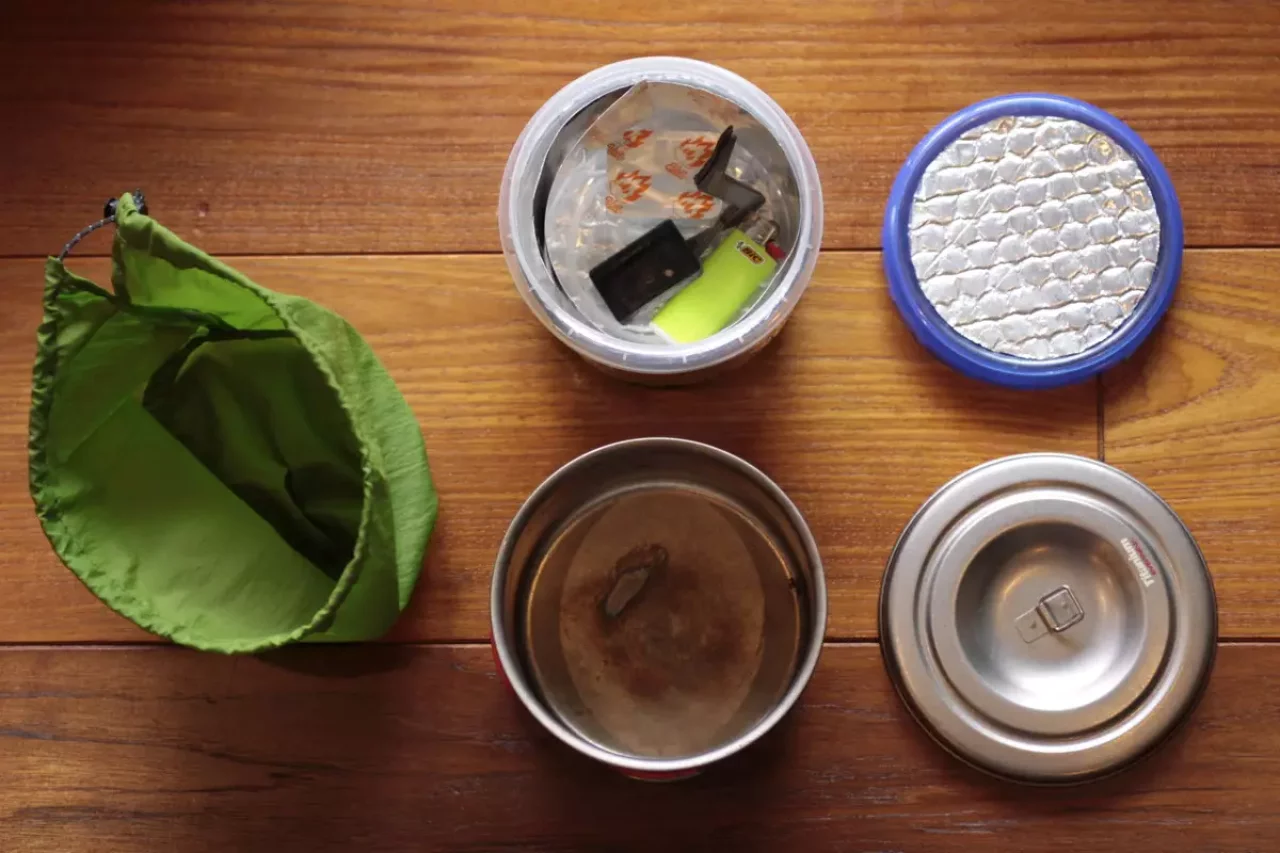 日帰り登山装備-クッカーとカップと燃料