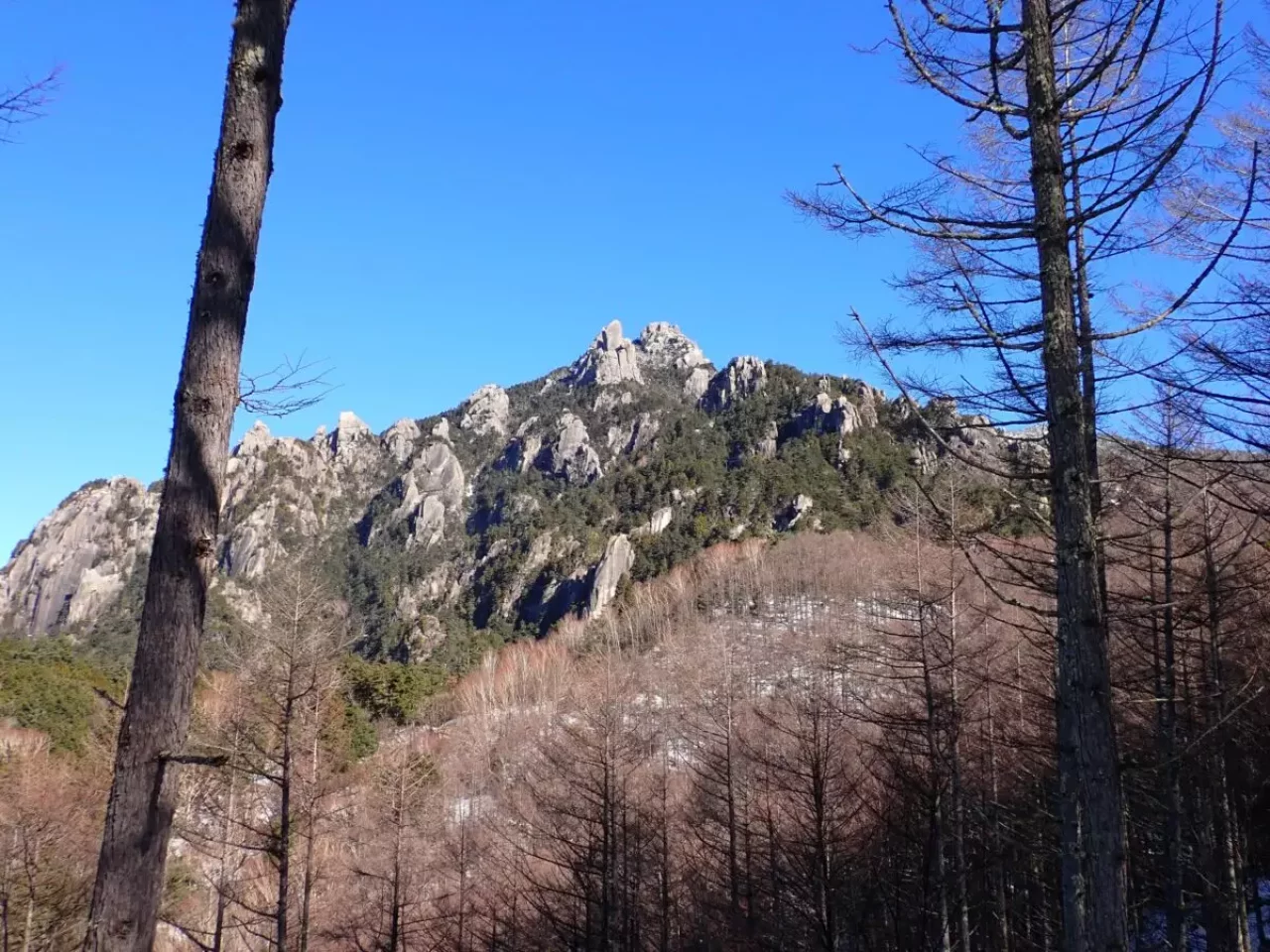 瑞牆山 登山 山容